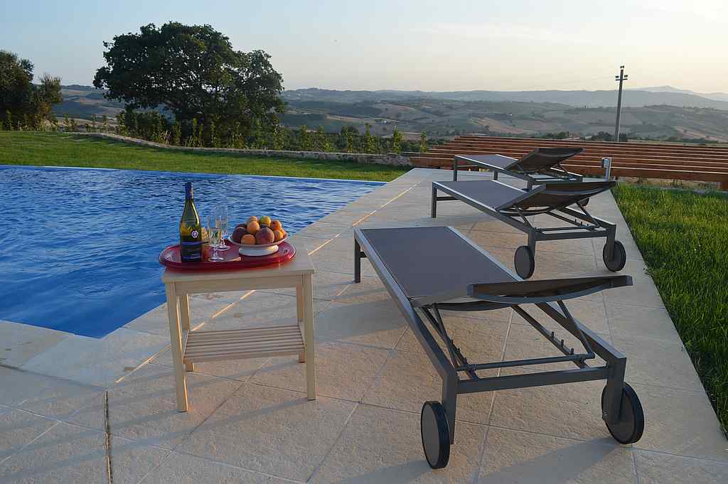 casa_quercetino_mit_pool